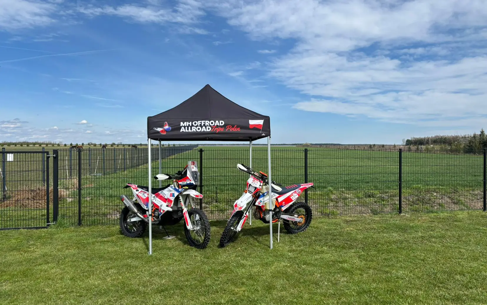 Overzichtsfoto van begeleide offroad motorreis in Polen