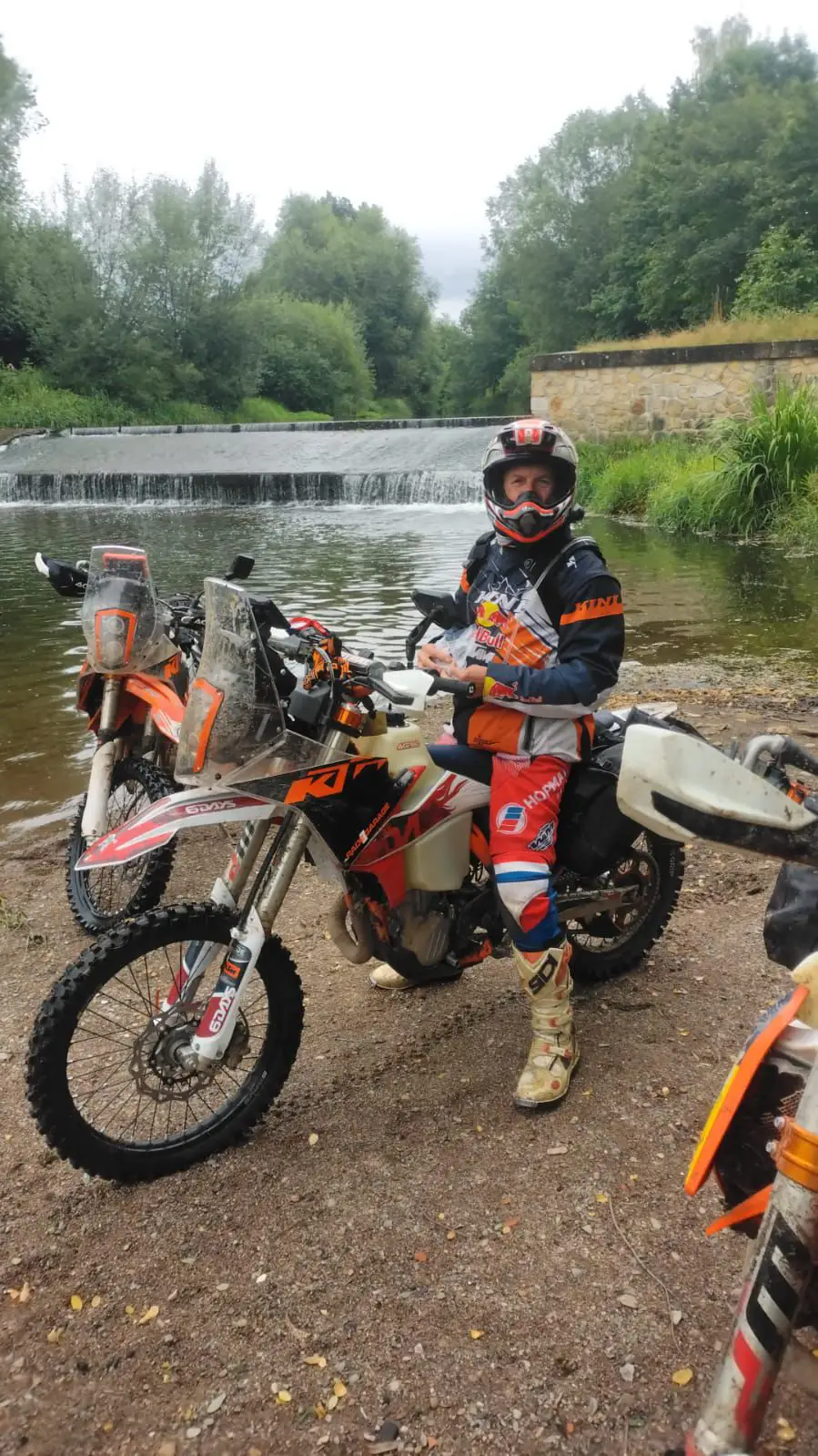 Offroad rijden in Polen met kleine groep en gids